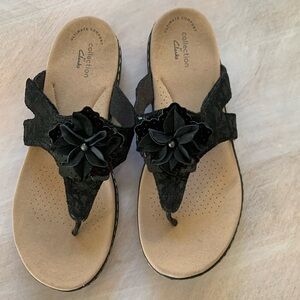 Clarks Collection Ultimate Comfort sandals Sz. 7